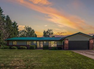 609 Somerset Dr, Middlebury, IN 46540