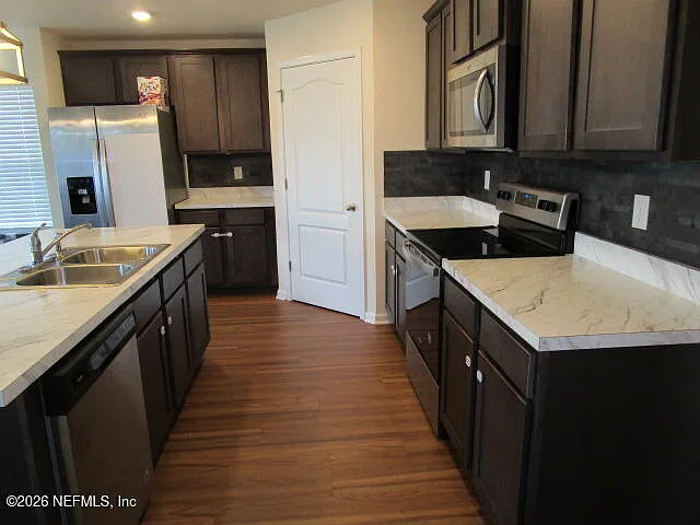 9056 Tahoe Ln — Photo 8