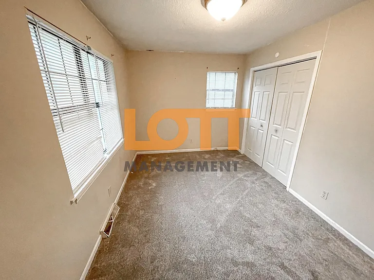 31 Saint Mark Rd — Photo 10