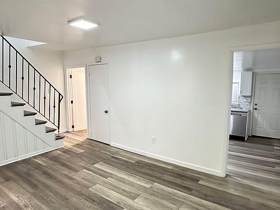 5th image of 519 Washington Ave