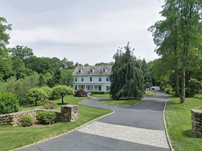 256 Country Club Rd, New Canaan, CT, 06840