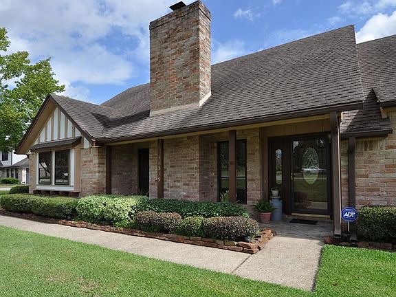 4th image of 11319 Ashwood Dr