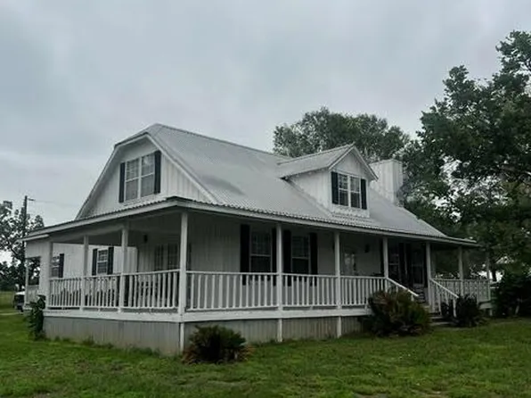 1505 Prairie Valley Rd, West Point, TX 78963