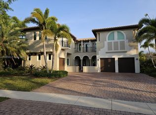 12130 NW 71st St, Parkland, FL 33076