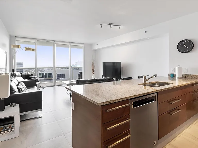 1830 S Ocean Dr #4705 — Photo 3