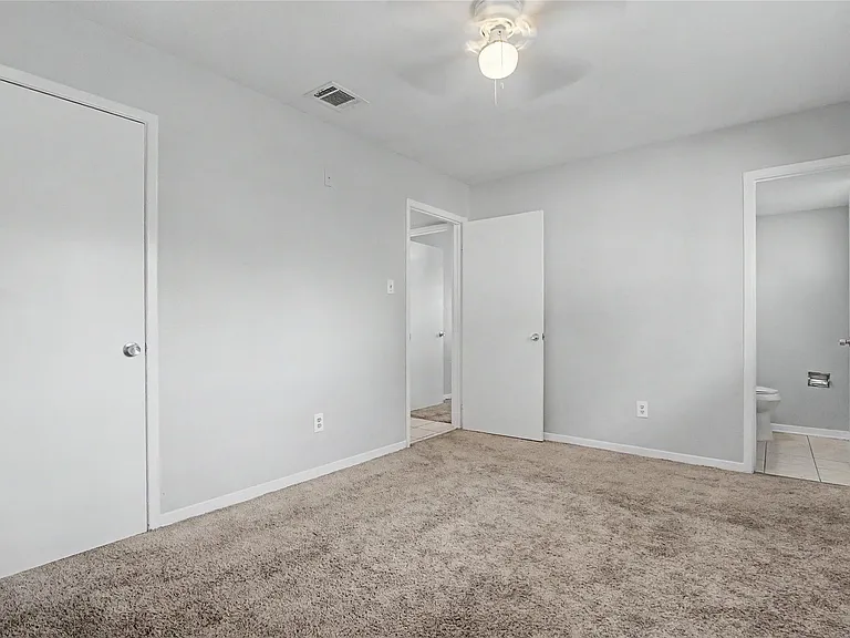 7410 Sawmill Trl — Photo 10