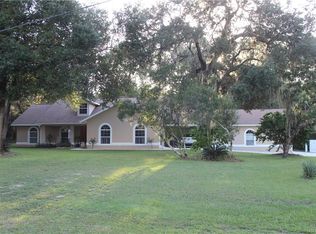 154 W Lathan Ln, Citrus Springs, FL 34434