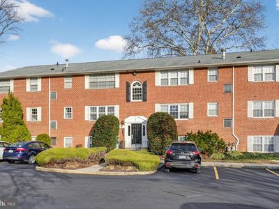 800 South Ave APT B4, Clifton Heights, PA, 19018
