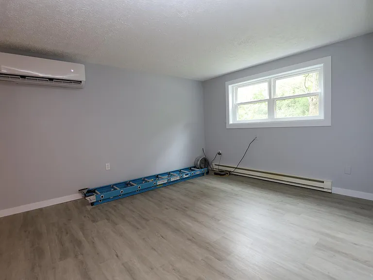 1232 E Henry Clay Ave — Photo 15