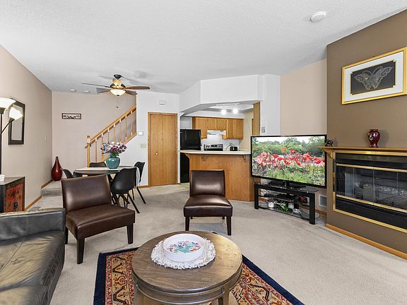 4th image of 526 Lovell Ave APT 6