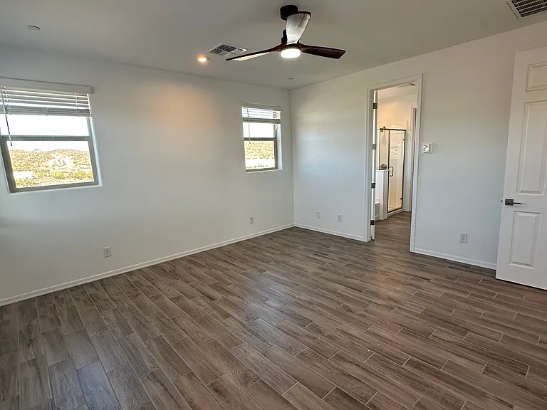 13426 W Eagle Feather Rd — Photo 11
