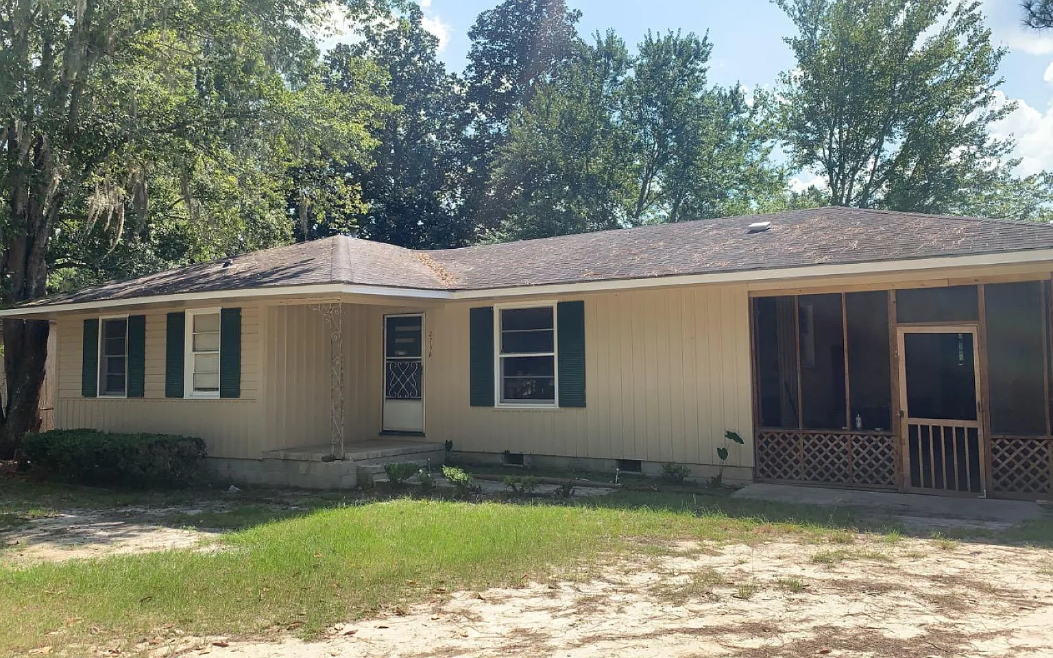 3 bed, 1013 sqft, $1,100 — Photo 1