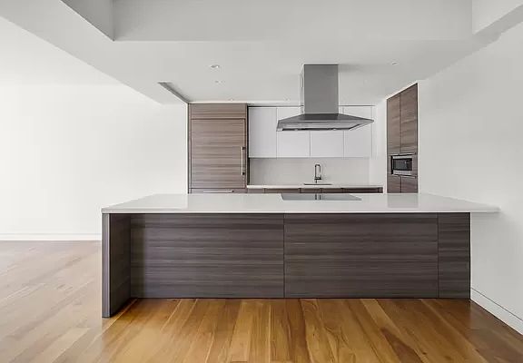 3rd image of 151 W 21st St APT 11A