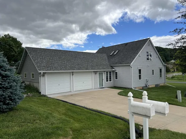 1360 W Seminary Street, Richland Center, WI 53581