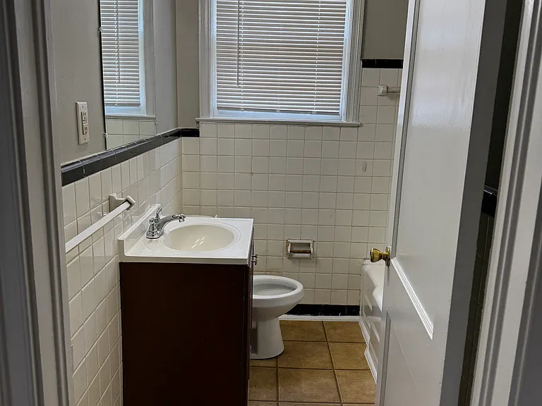 2927 English Ave — Photo 4