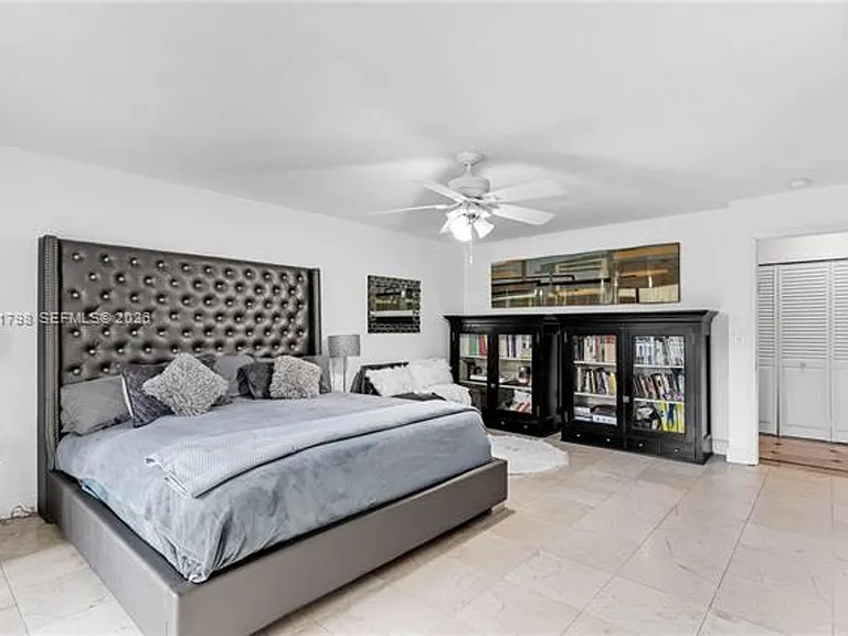 8909 SW 108th Circle Ct #8909 — Photo 4