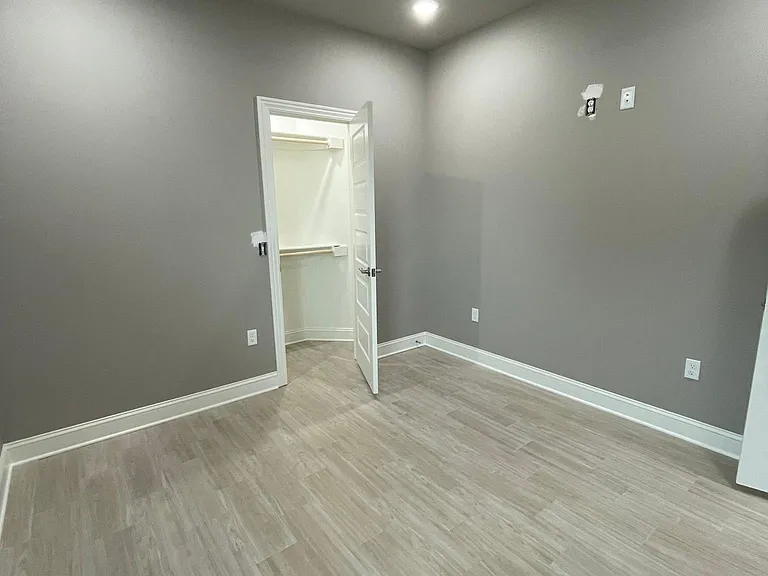 5624 Lavender Ave — Photo 15