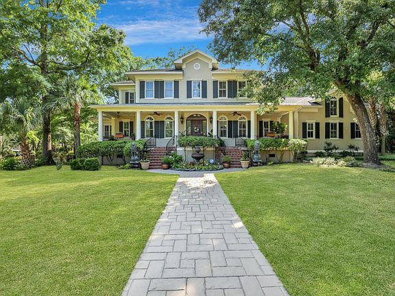 2nd image of 207 Grand Park Blvd