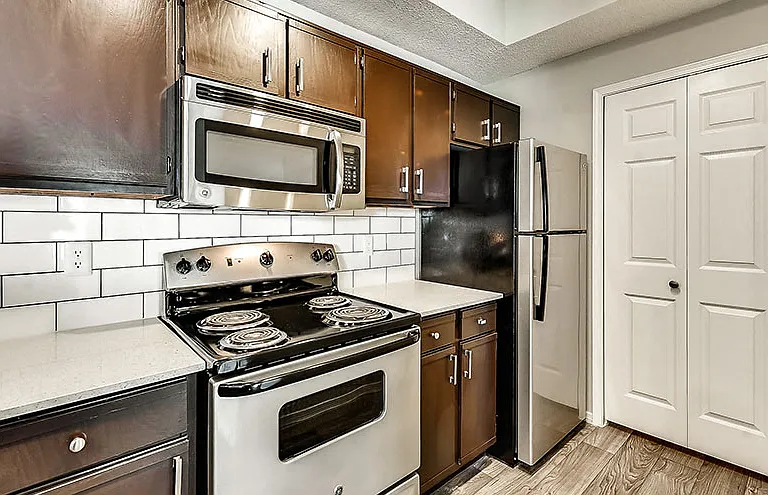 Atera Apartments — Photo 1