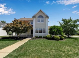 57 Redspire Way, East Amherst, NY 14051