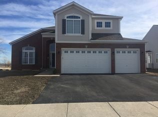 2031 N Millbridge Pkwy, Beecher, IL 60401