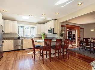 6 Charles St, Lexington, MA 02421