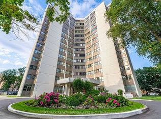 2323 Confederation Pkwy #706, Mississauga, ON L5B 1R6