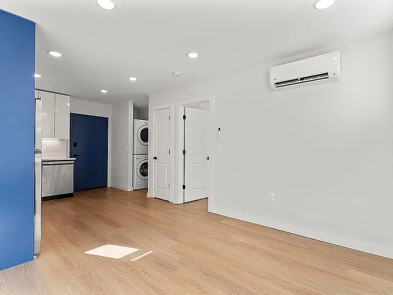 55 Atunxis Ave #29 — Photo 23