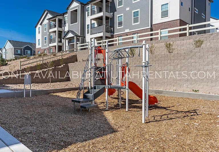 881 N Coulsen Dr #I102 — Photo 22