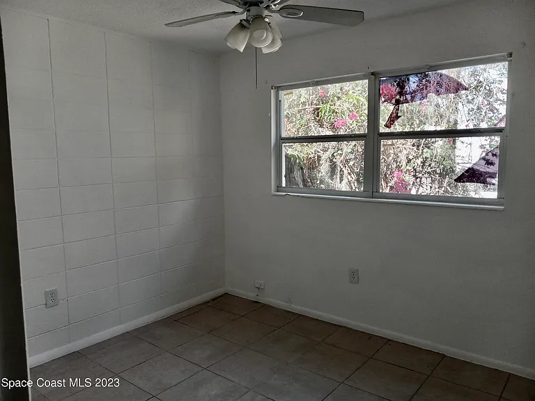 354 Hibiscus Ave — Photo 7