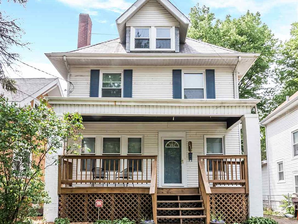 1st image of 1619 N Dechman Ave