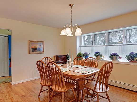 4th image of 3145 Ole Jule Ln