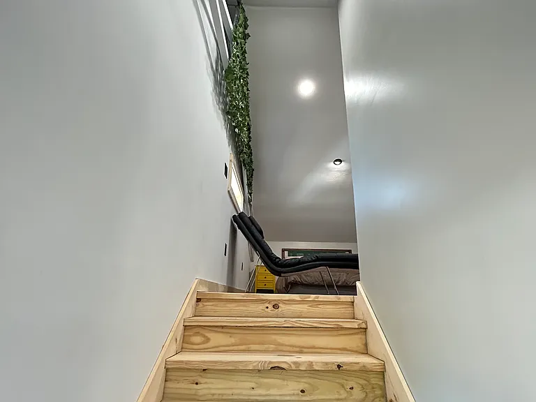 1812 NW Lake Lillian Rd — Photo 15