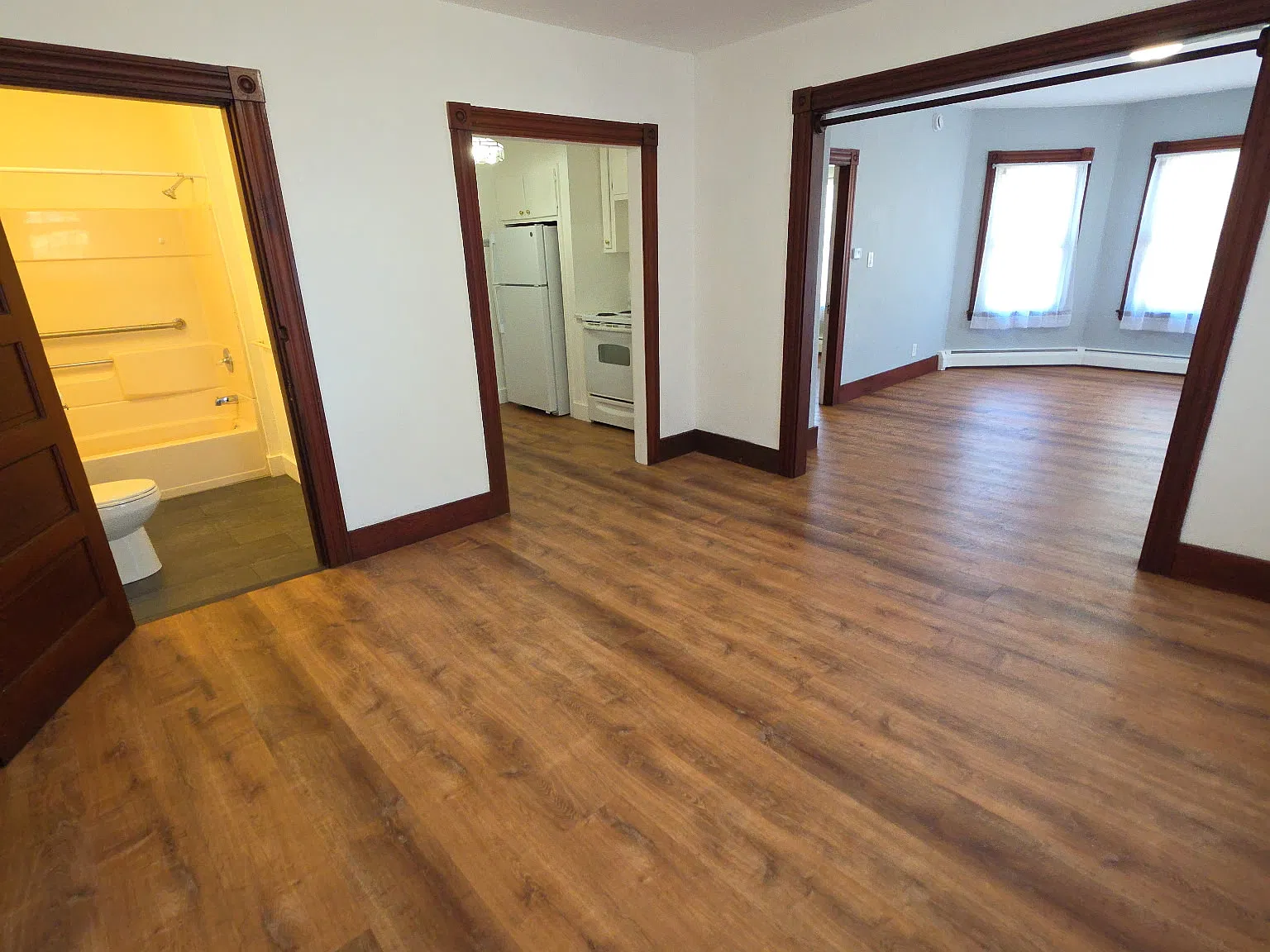 1 bed, $1,400 — Photo 4
