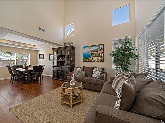 5th image of 26905 Montseratt Ct