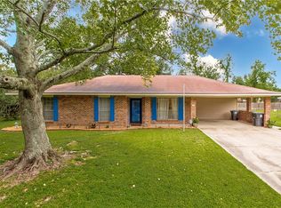 1888 Dabney Dr, Baton Rouge, LA 70816