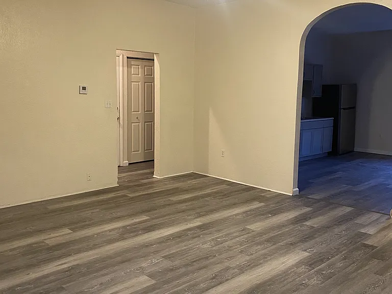 2545 Brownsville Rd #1 — Photo 3