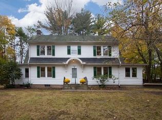 1560 Longmeadow St, Longmeadow, MA 01106