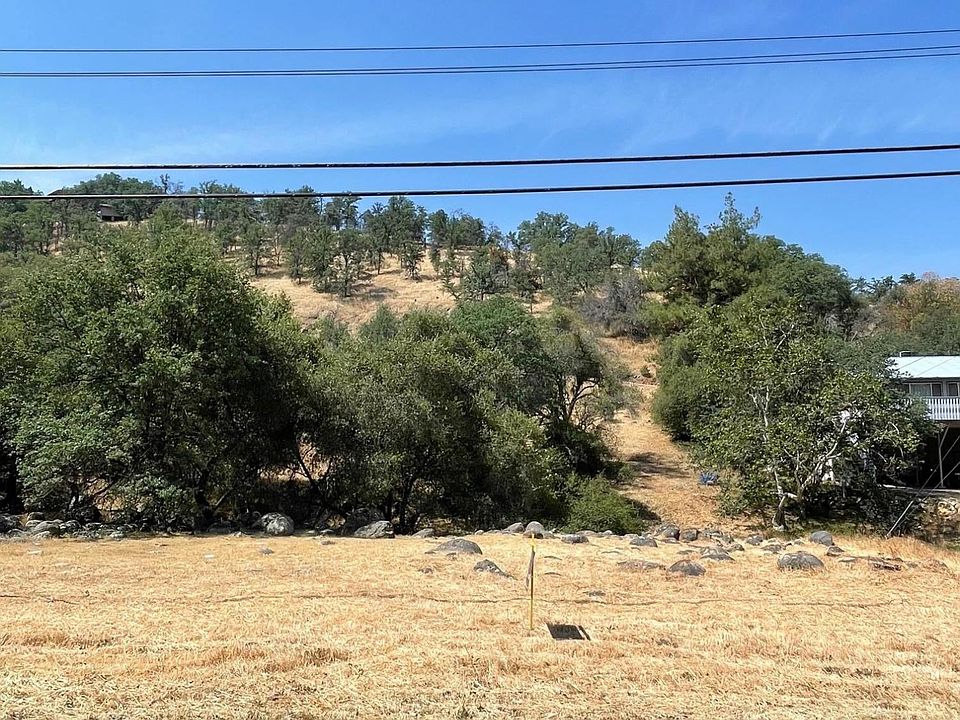 2nd image of Cherokee Oaks Drive