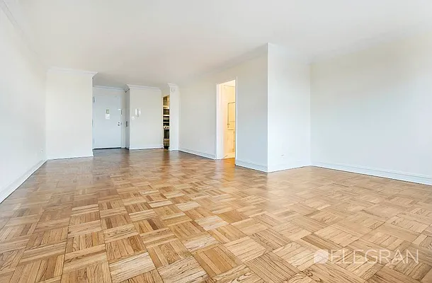 Rented by (Legacy) Elegran | media 11