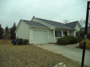 5131 Fiddlers Run Dr, Kernersville, NC 27284