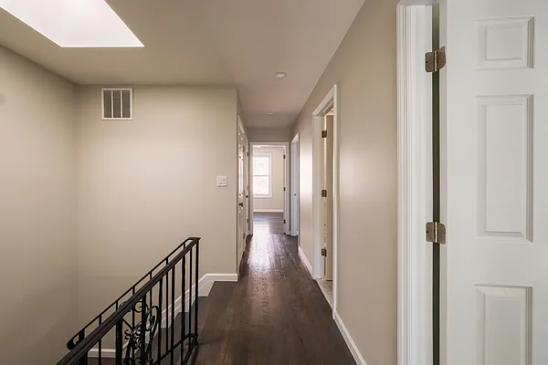 Rented by Madison Estates Sotheby's International Realty | media 35