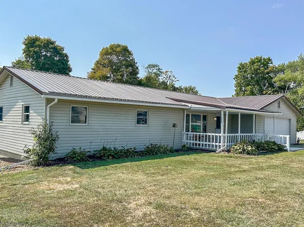 8329 Valley St NE, New Lexington, OH 43764