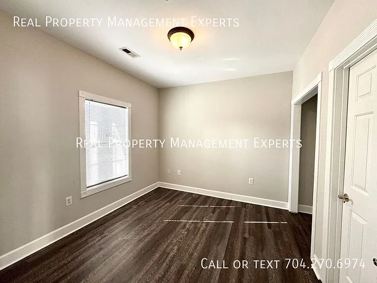 8969 Meadow Vista Rd — Photo 8
