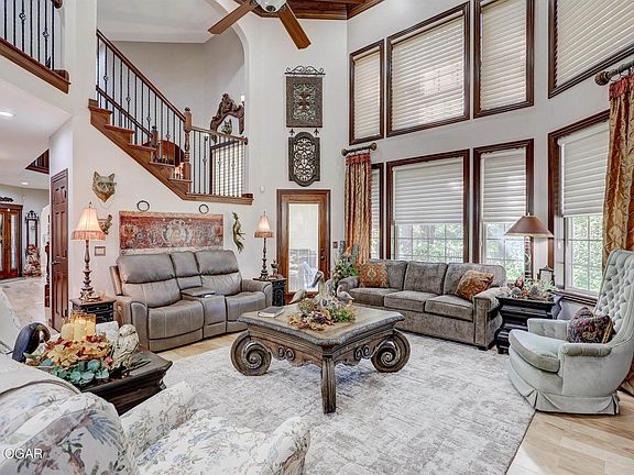 3rd image of 3501 Notting Hill Cir