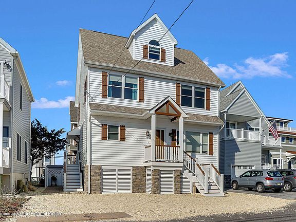2nd image of 13 Harborside Dr E