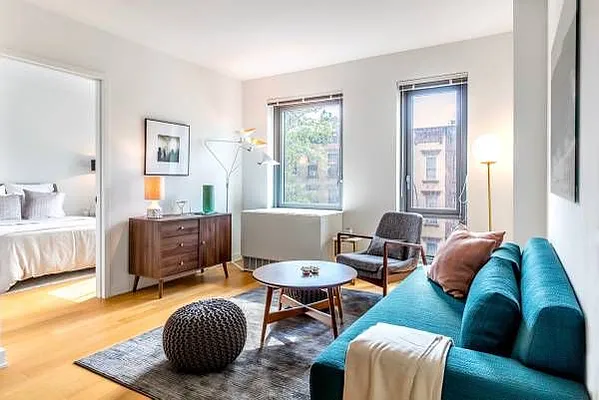 Rented by Pinnacle City Living | media 13