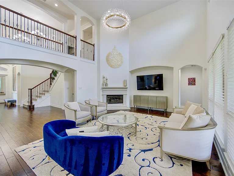 10702 Claythorne Ct — Photo 23