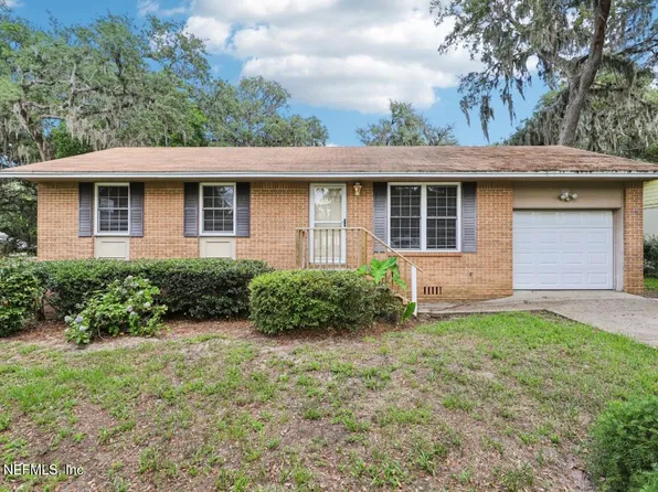 1010 N 15TH Street, Fernandina Beach, FL 32034