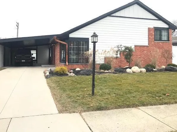 1543 17th AVENUE, Kenosha, WI 53140